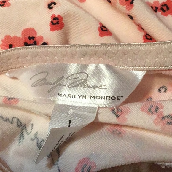 Intimate Wears. - Picture 7 of 7